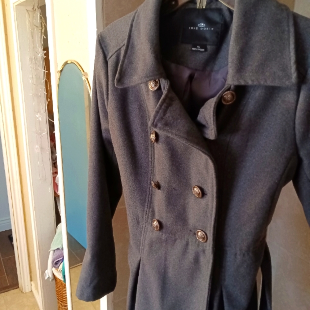 Iris Basic brand Gray Thick Winter Peacoat Jacket Button Extra Large 🧥